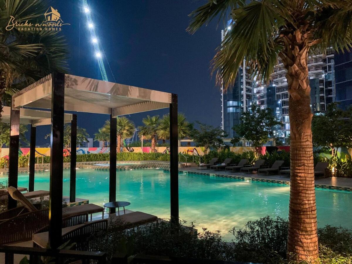 Panorama Sea & Sunset View 2 Bhk Holiday home Dubai