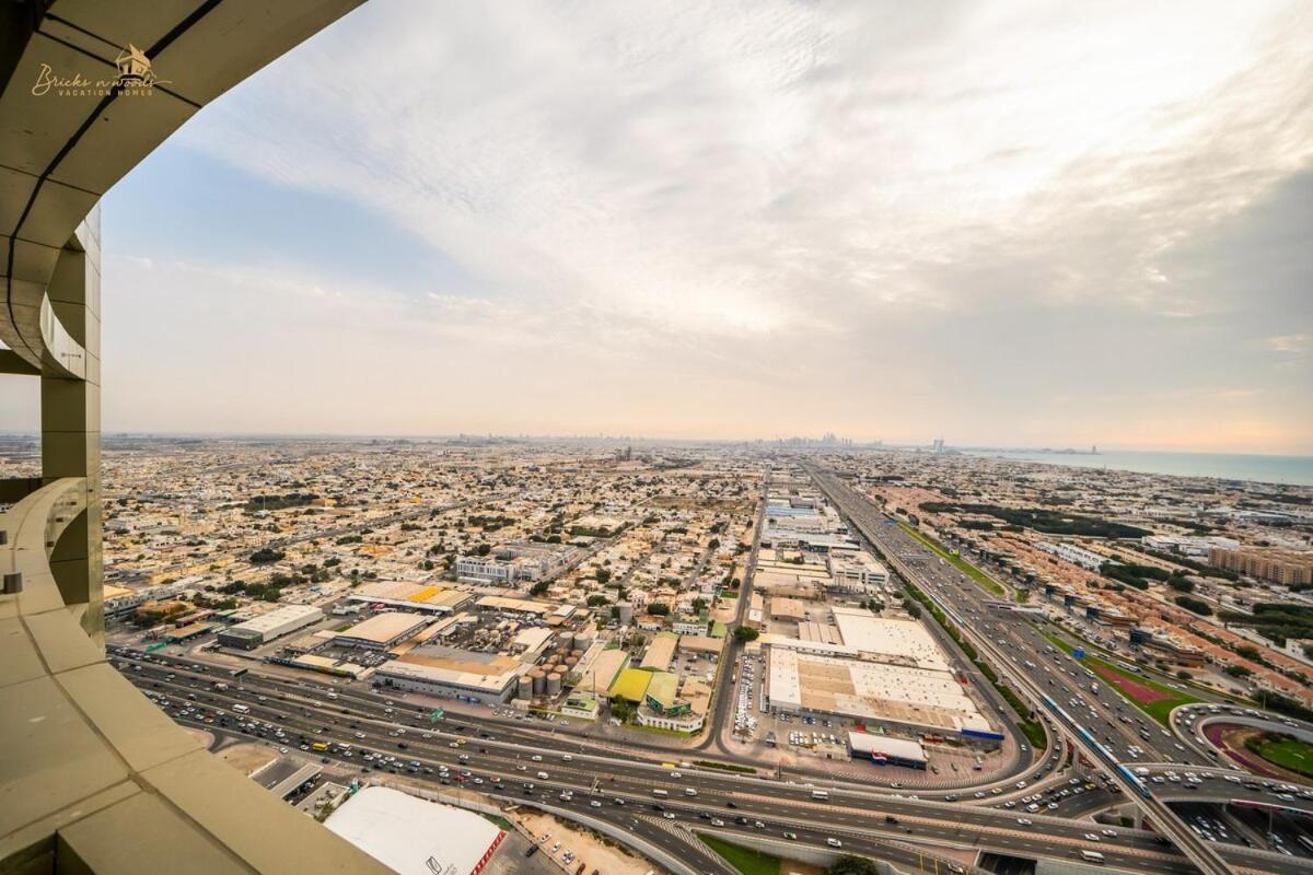Panorama Sea & Sunset View 2 Bhk * Dubai