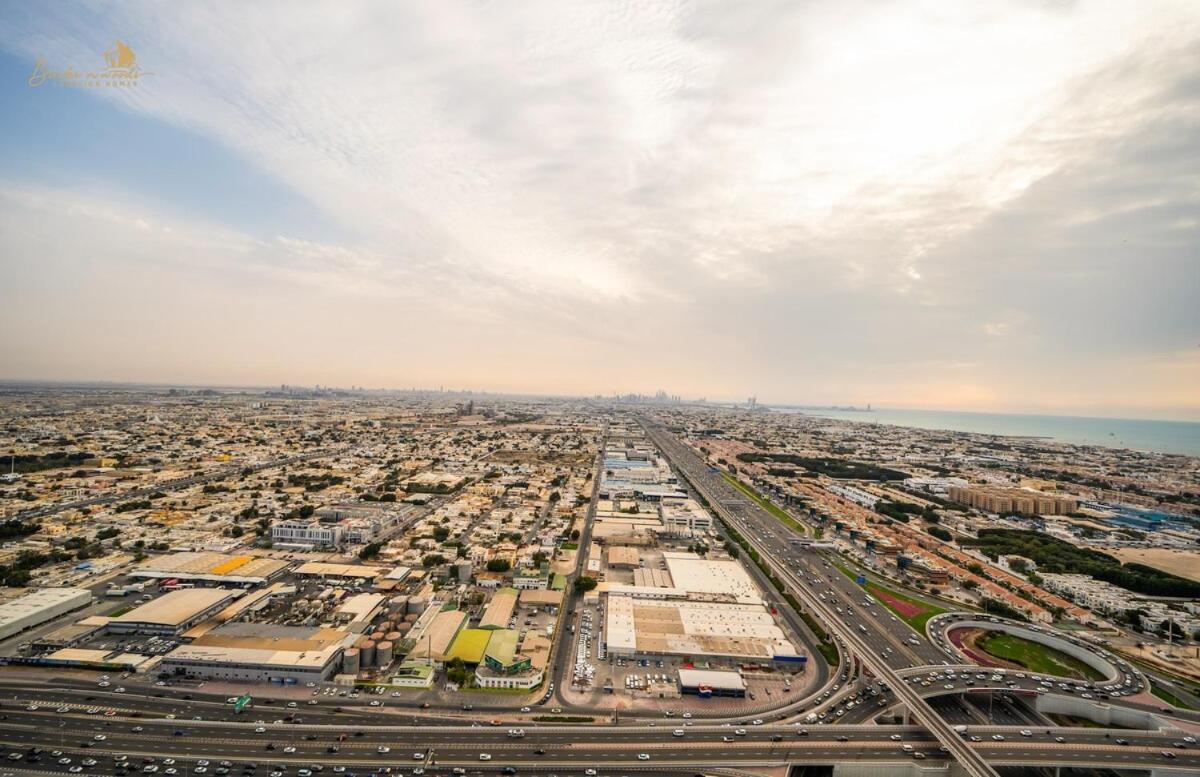 Panorama Sea & Sunset View 2 Bhk Holiday home Dubai